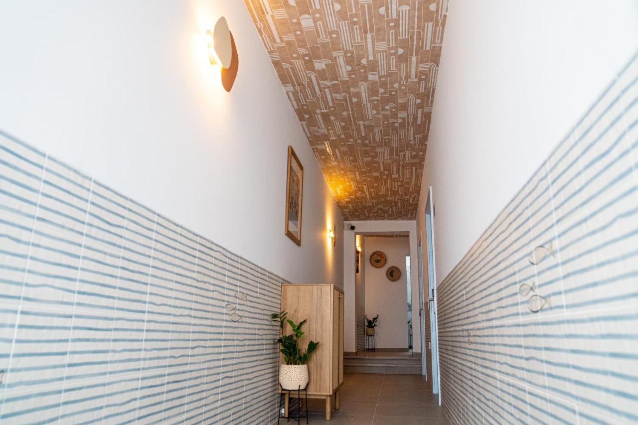 Hostal Tarantelo Conil Conil De La Frontera Bagian luar foto