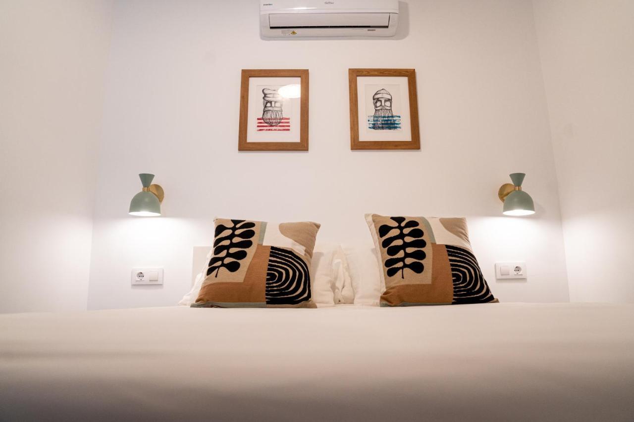 Hostal Tarantelo Conil Conil De La Frontera Bagian luar foto