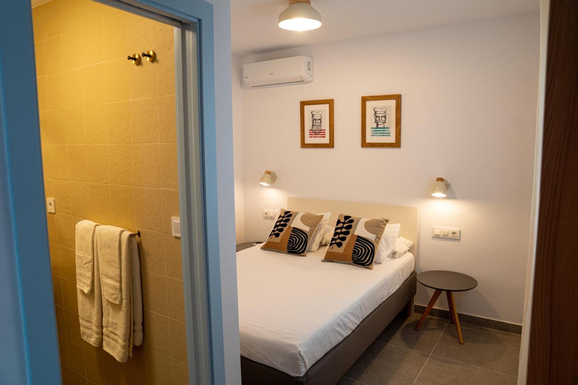 Hostal Tarantelo Conil Conil De La Frontera Bagian luar foto