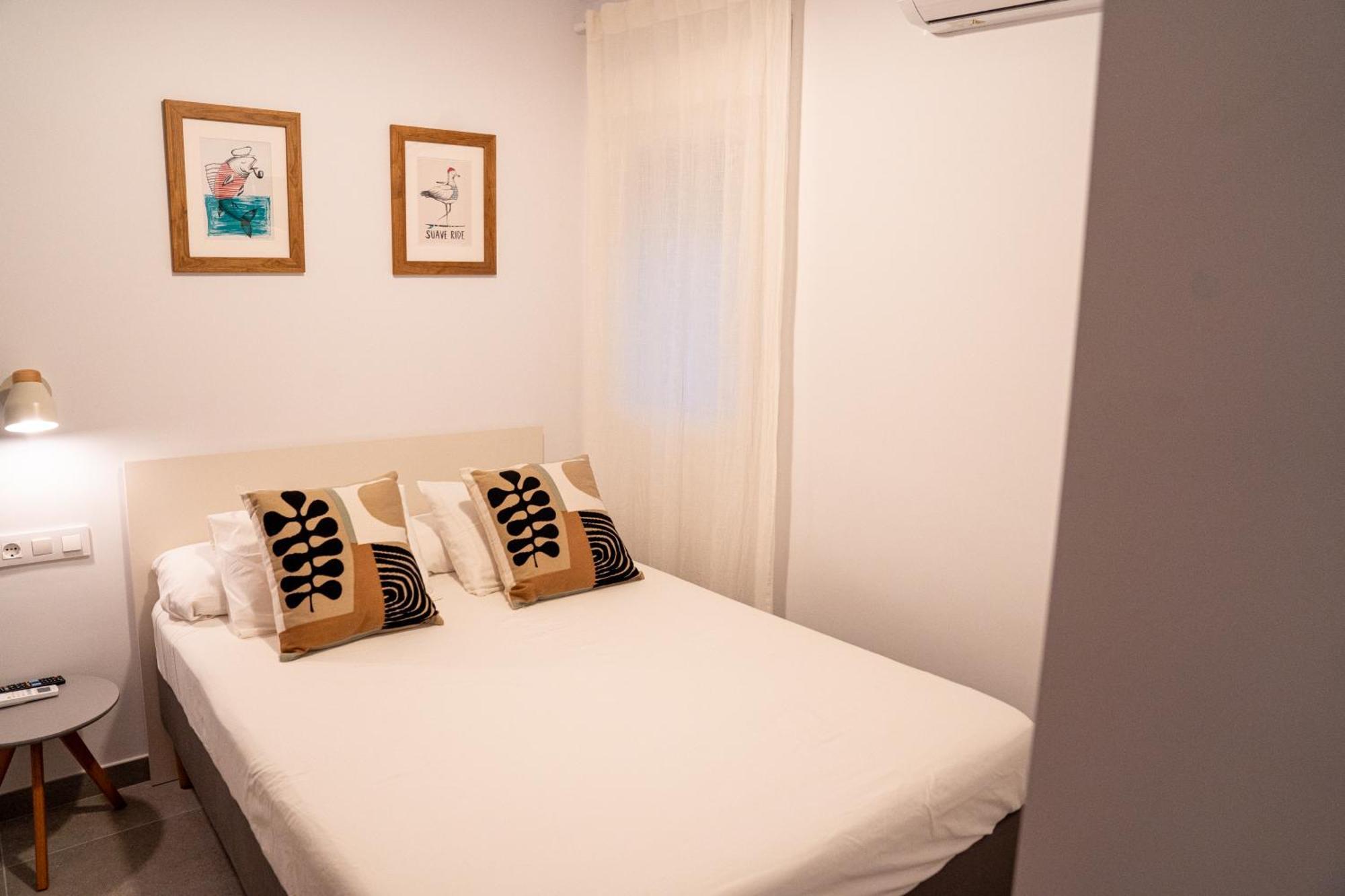 Hostal Tarantelo Conil Conil De La Frontera Bagian luar foto