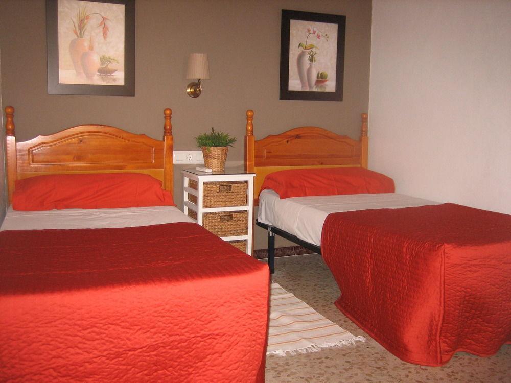 Hostal Tarantelo Conil Conil De La Frontera Bagian luar foto
